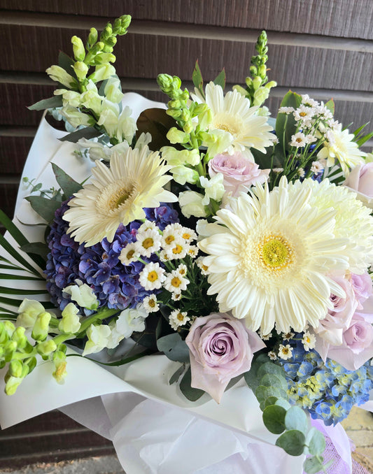 Soft & Pastel Bouquet