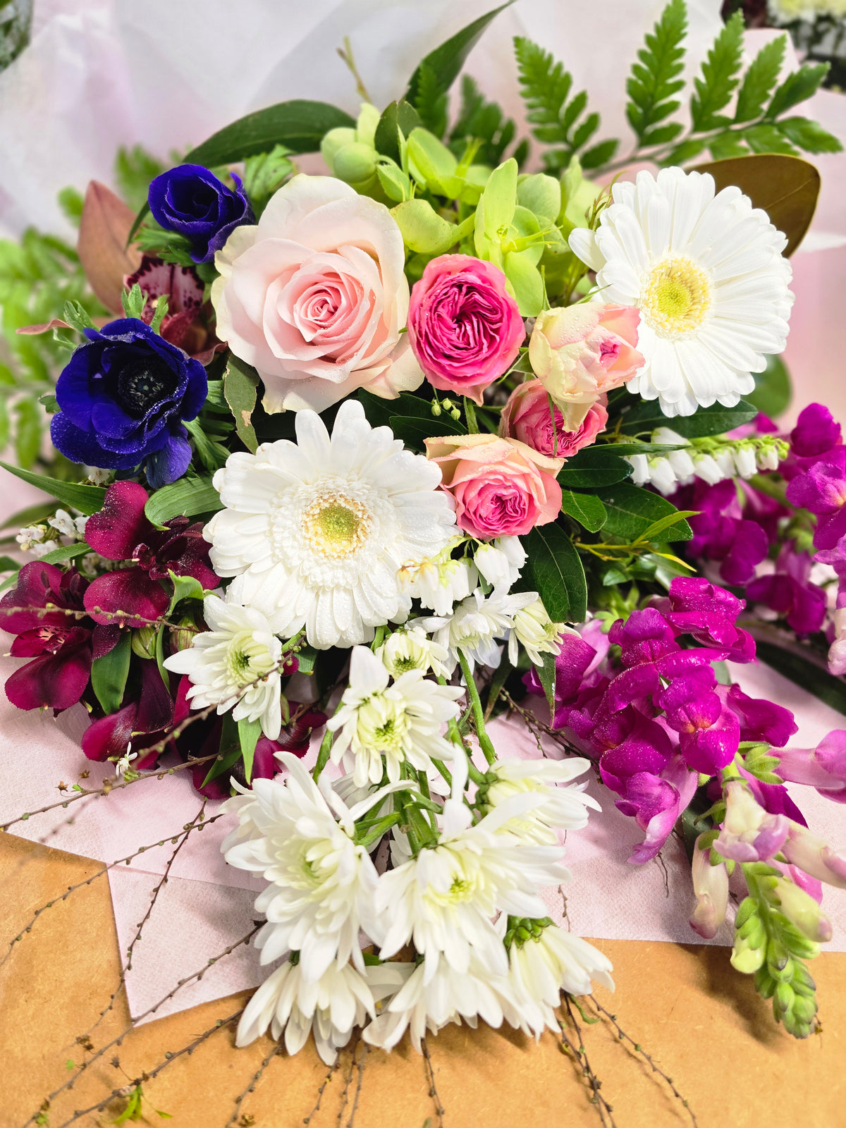 Lovely & Bright Bouquet