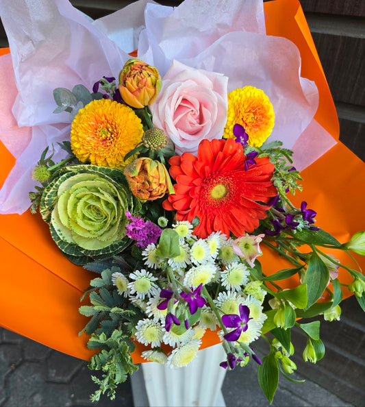 Lovely & Bright Bouquet