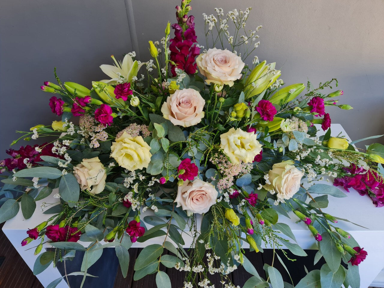 Customised Premium Fresh Funeral Flowers Flower Near Me